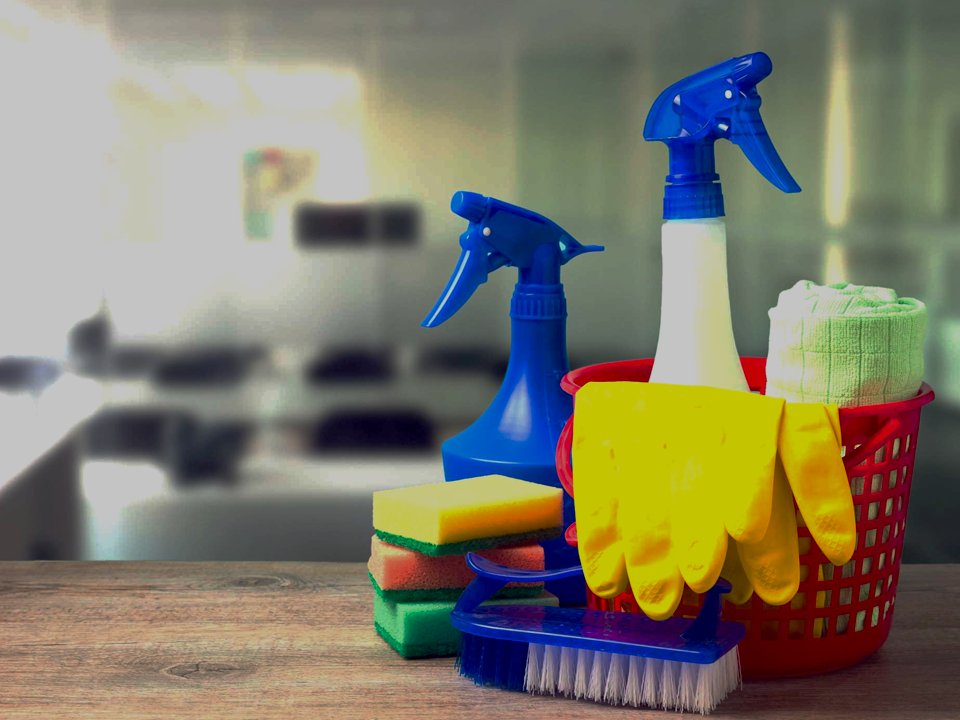 Productos de aseo::Detergentes y demás implementos y productos de aseo ideales para una efectiva limpieza de todas las áreas del hogar, empresa, oficina y exteriores.